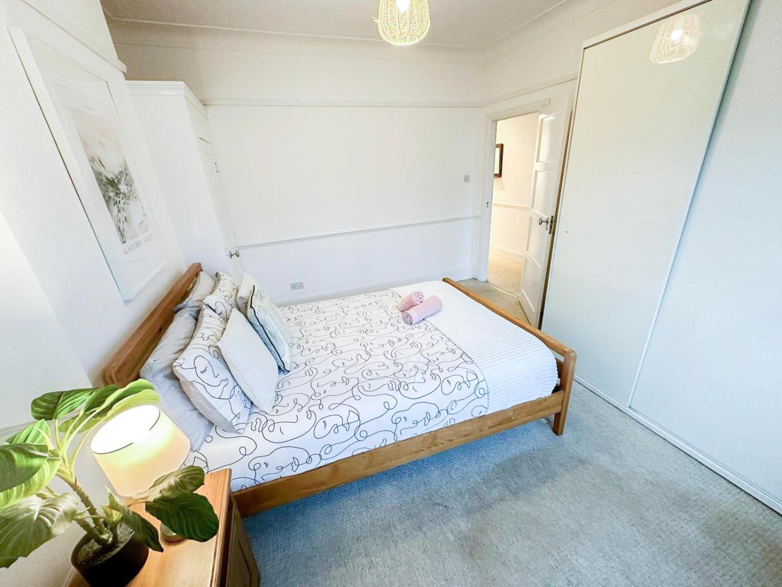 Lovely 3 Bedroom Maisonette With Private Roof Terrace In Hammersmith لندن المظهر الخارجي الصورة